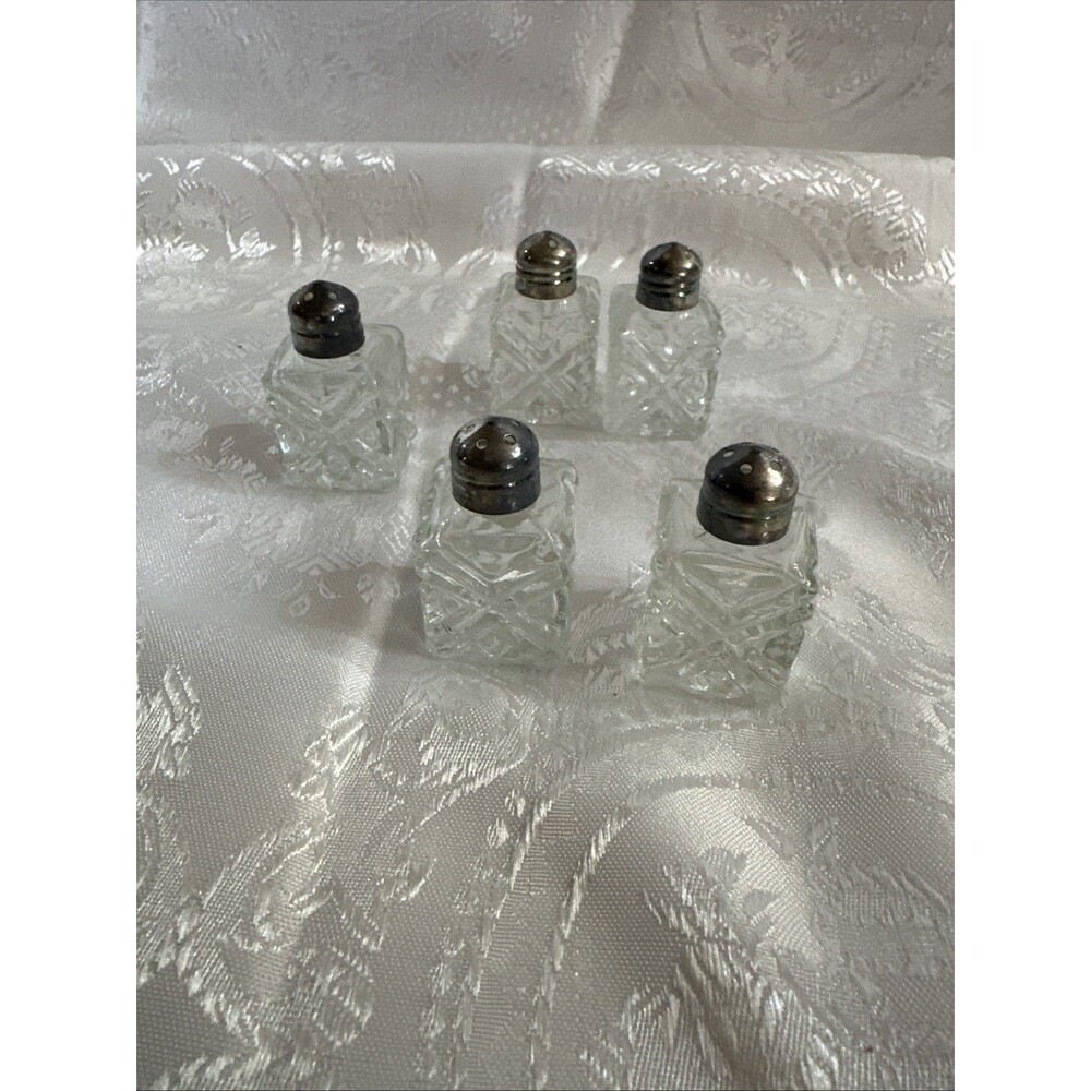 VTG Mid Century Hand Cut Glass Mini Salt Pepper Shakers 1.25” X 1.25" Set Of 5